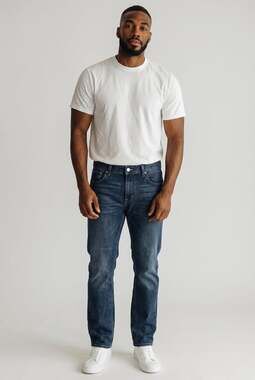 Levi's Men's Dark Wash Denim Jeans with Flap Pockets
36X30